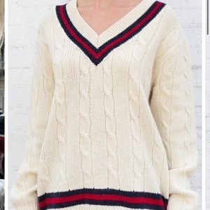 NEW!! Brandy Melville Sweatshirt